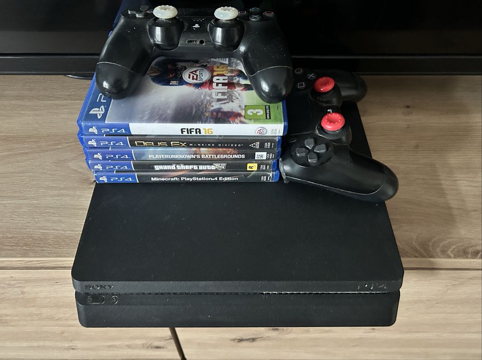Ps4 slim 1 tb.