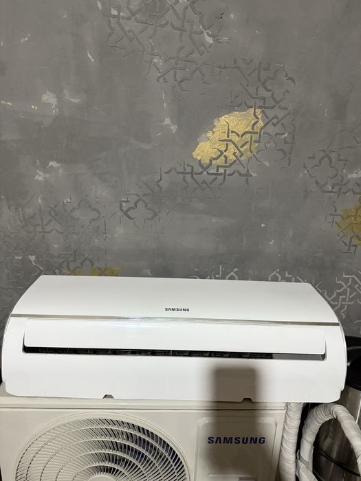 Кондиционер продается Самсунг инвертор