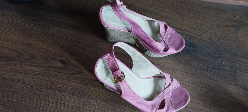 Дамски обувки 37 номер