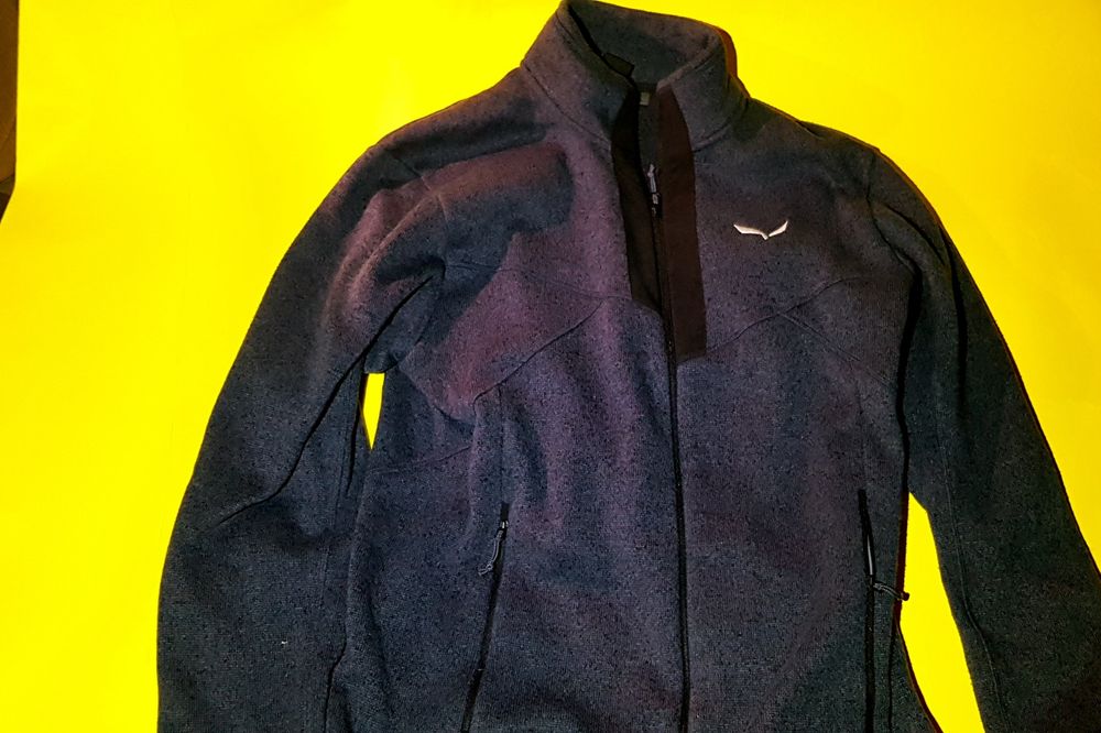 Saleva.  мъжки полар