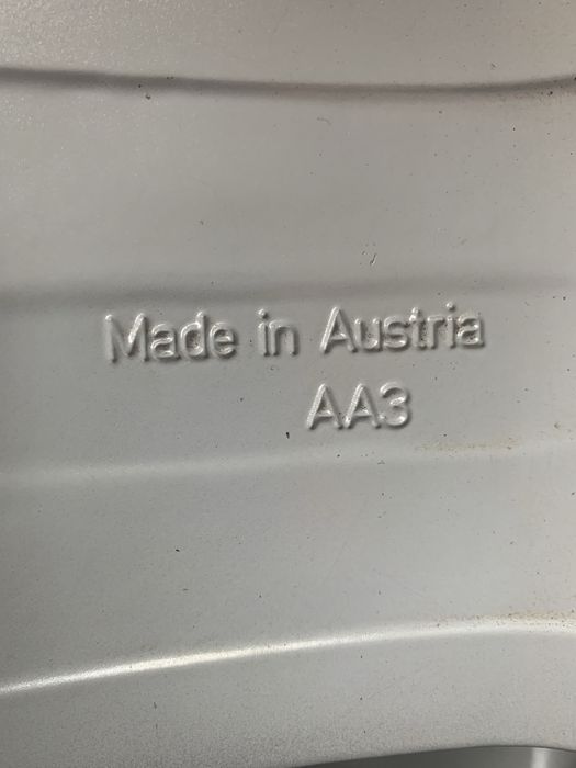Jante audi cu anvelope good yeaer vara