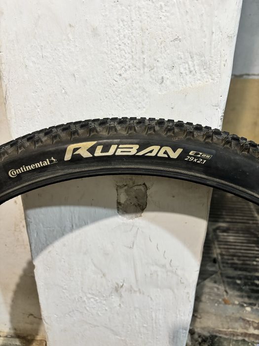 Продам велосипедную покрышку Continental Ruban
