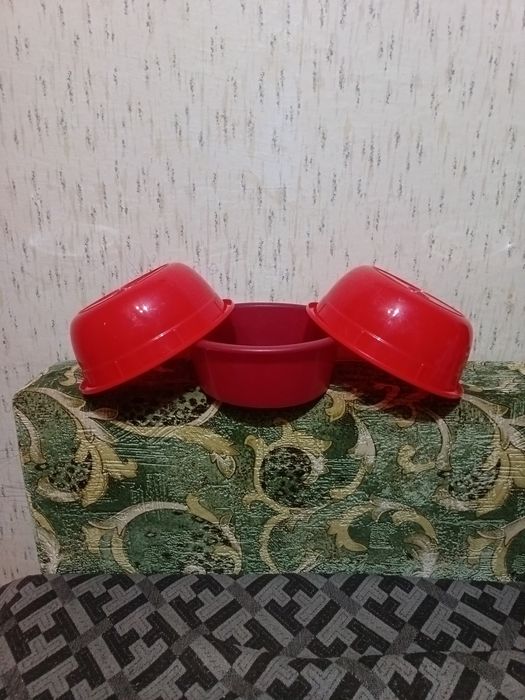 Кухонная посуда разная.