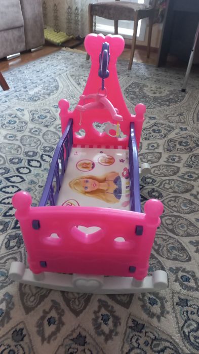 Кроватка для куклы