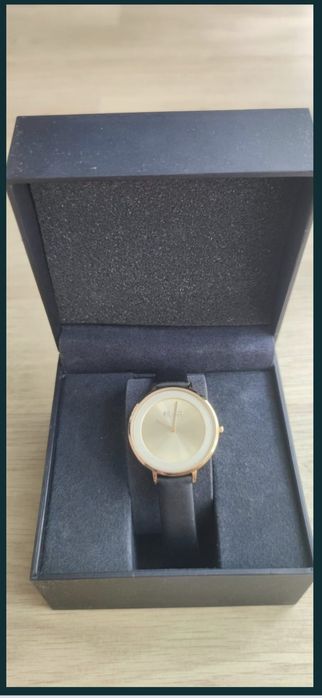 Ceas dama SO&CO Madison negru cu auriu