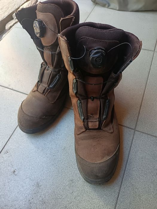 Мъжки зимни обувки, естествена кожа и велур