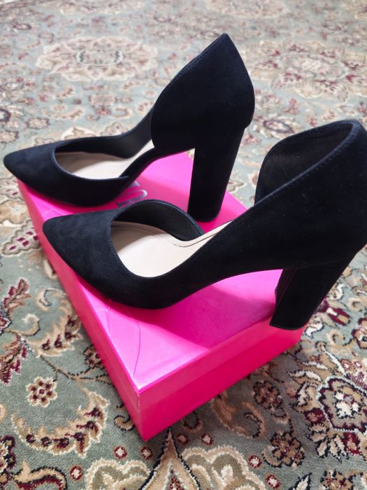 Продам новые туфли