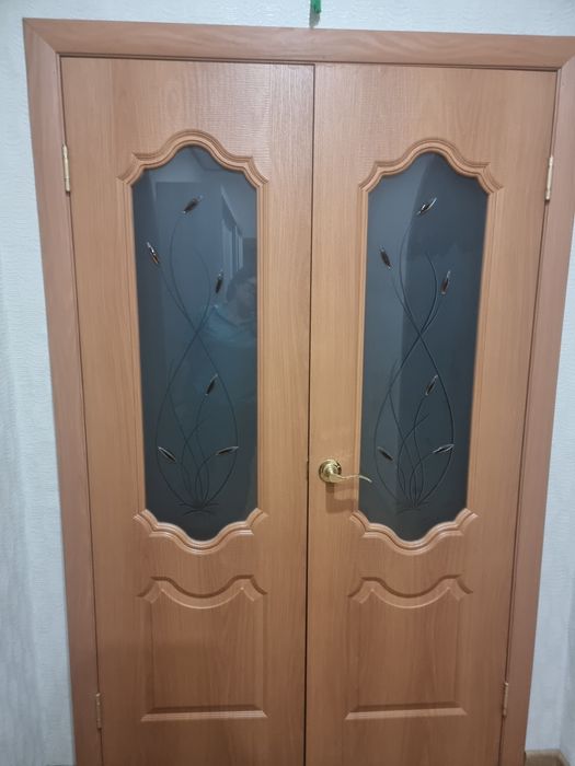 Продам межкомнатные двери