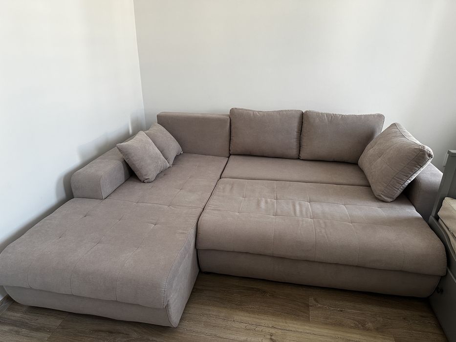 Canapea extensiliba stil colțar , ca noua