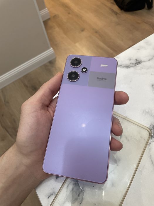 XIAOMI Redmi Note 13 Pro+
