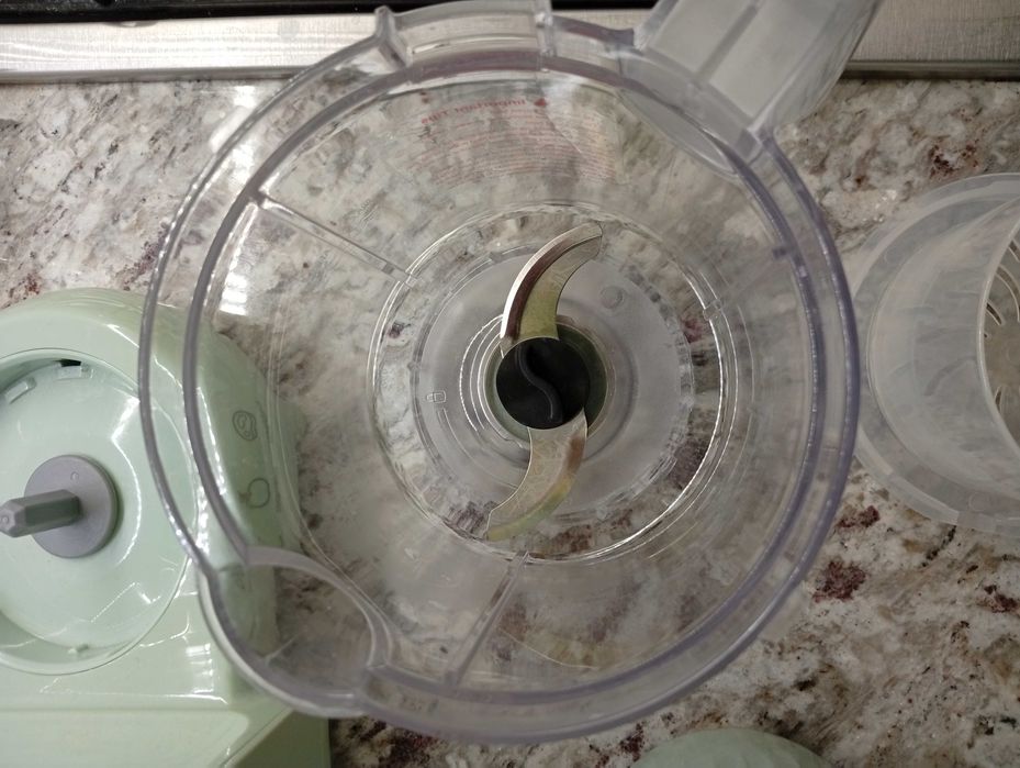 Уред за готвене на пара и пюрета за бебе