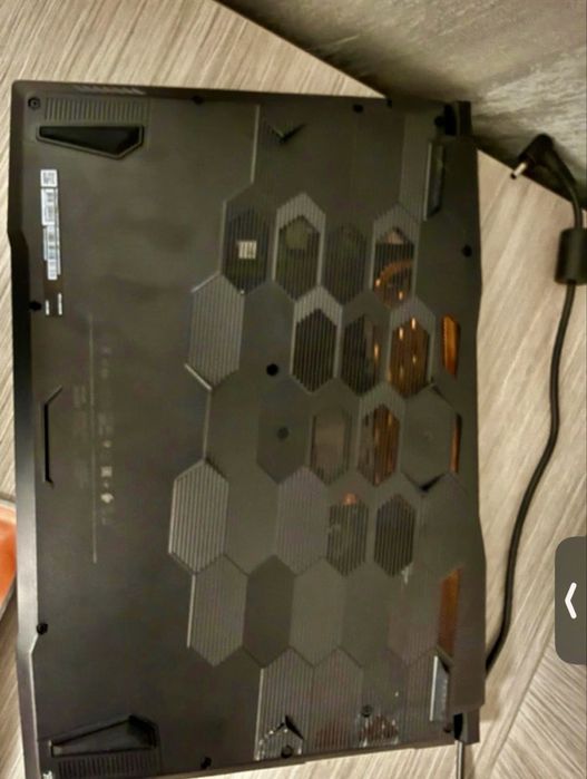 Laptop Gaming MSI Katana 17