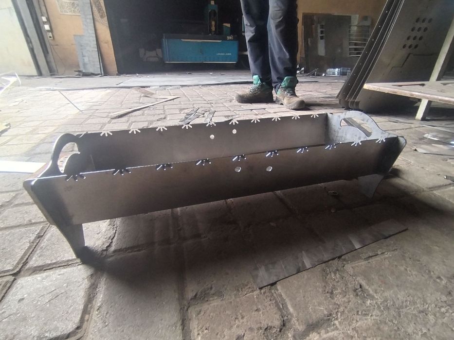 LAZERDA metall kesish xizmati