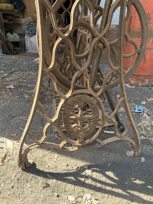 Машинка зингер ножная