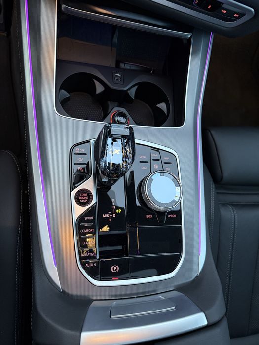 BMW x5 2022 M paket  40i