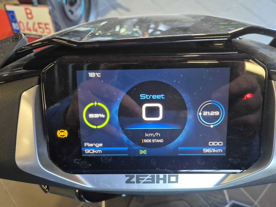 CF Moto ZEHO AE8S+ scuter electric Garantie Rate