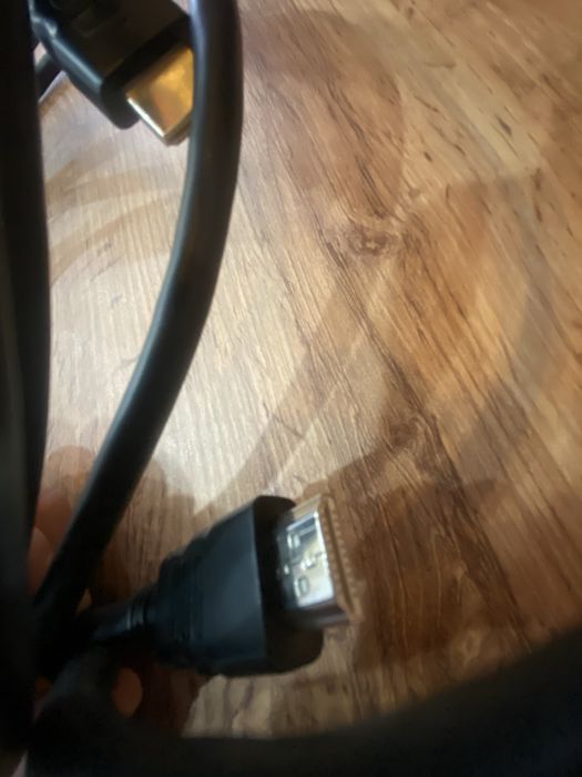 Два кабеля HDMI