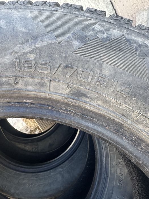 Шины в хорошем состоянии.