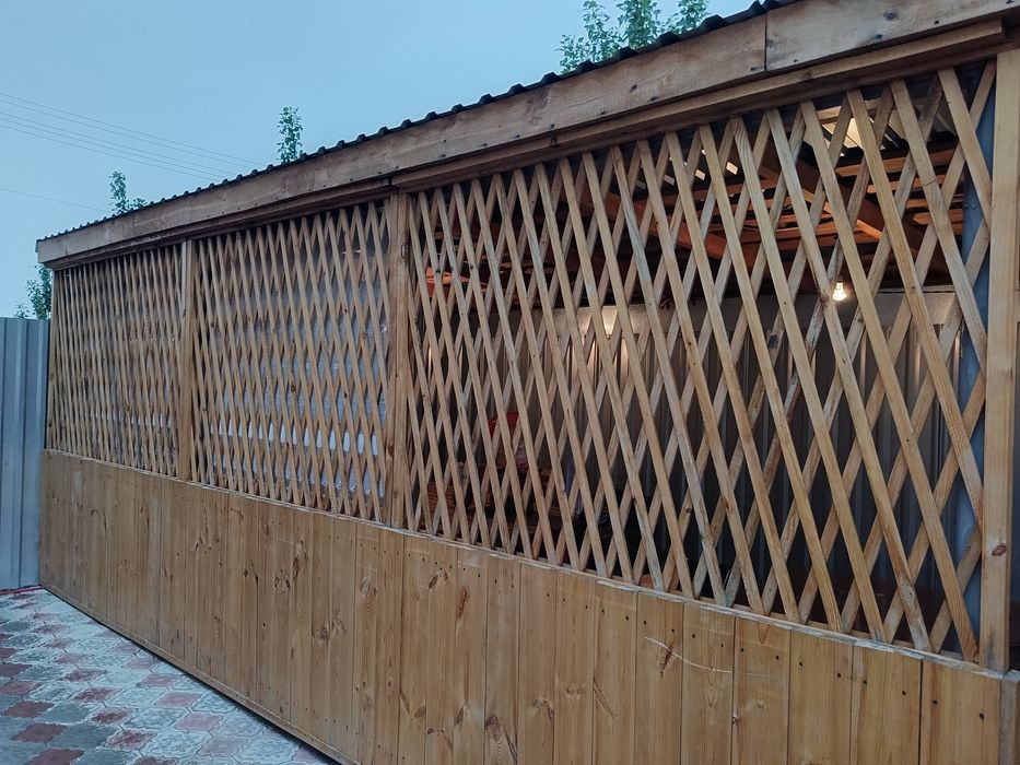 Готовая стена для беседки