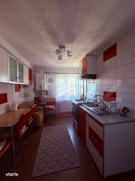 Apartament 4 camere, etaj intermediar, cartier Obcini