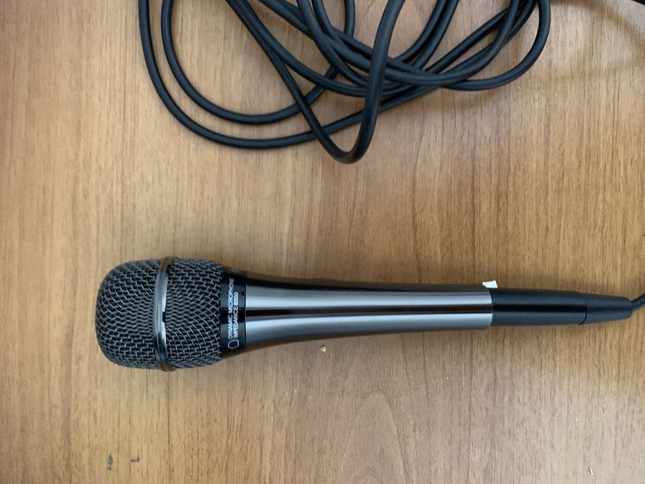 Микрофон LG караоке Профессиональный