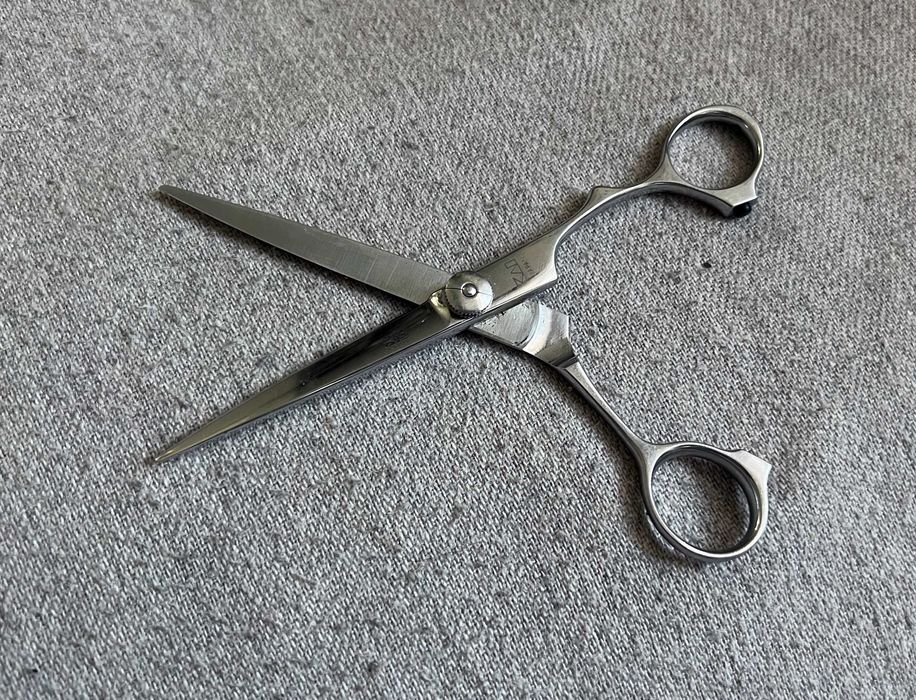 Foarfeca profesională de tuns Kasho KGR 6.0, fabricată în Japonia