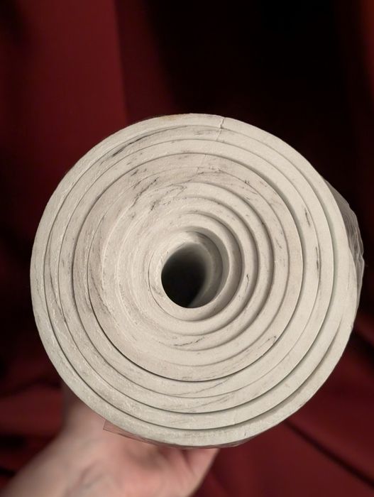 Slatea de yoga nouă