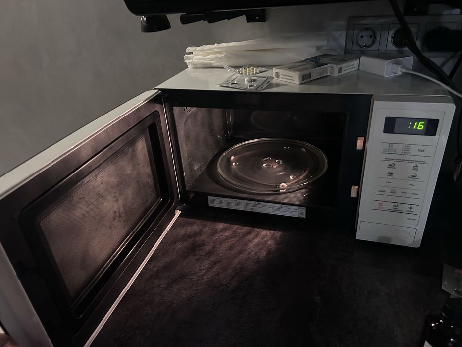 Продам микроволновку