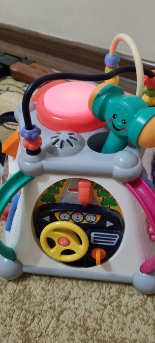 Бизиборд интерактивный