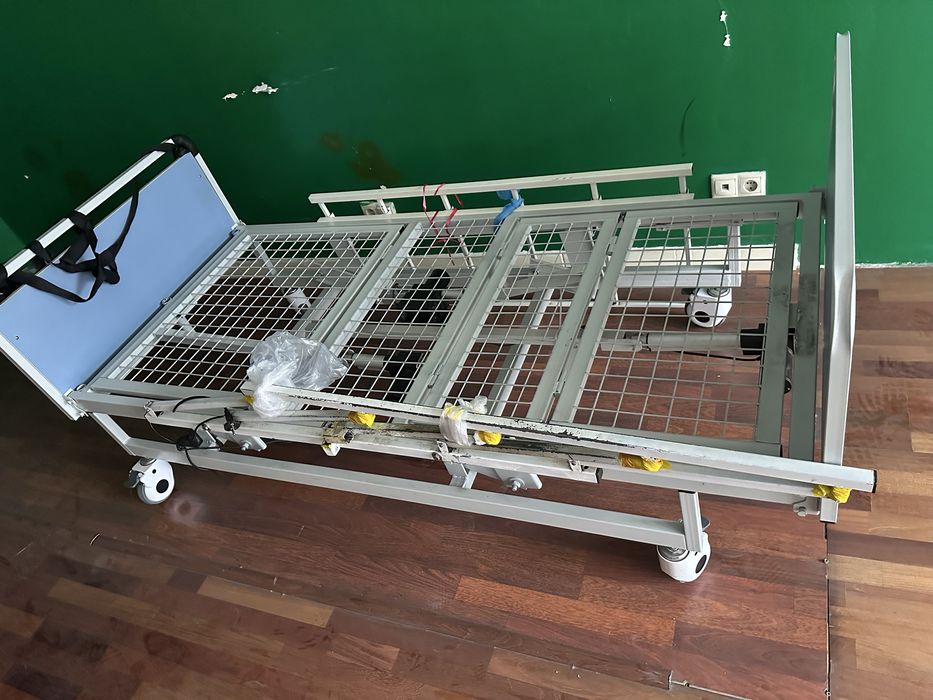 Инвалидная кровать