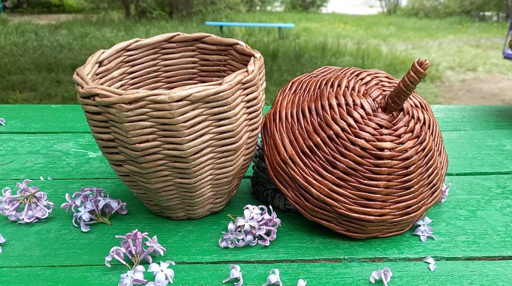 Шкатулка плетёная "Жёлудь"