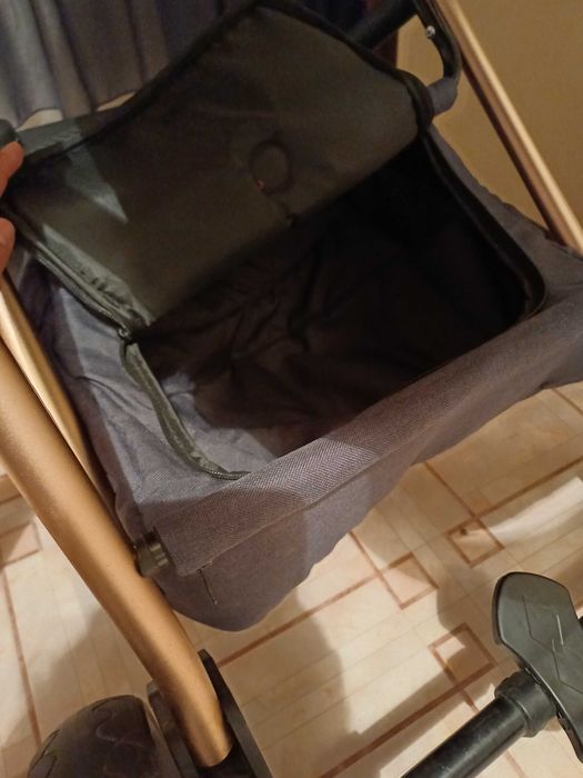 Детска количка Мони