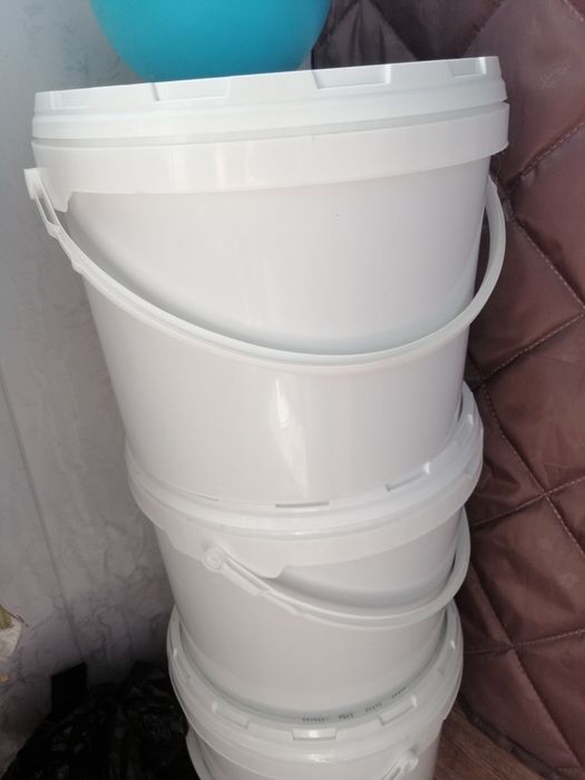 Ведро пласмассовое