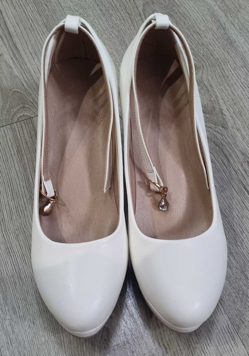 Официални обувки