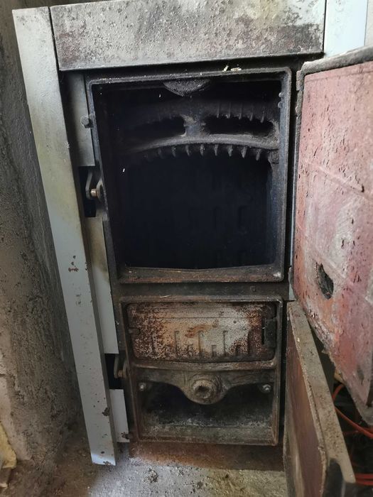 Vând centrală pe lemne 20 kw