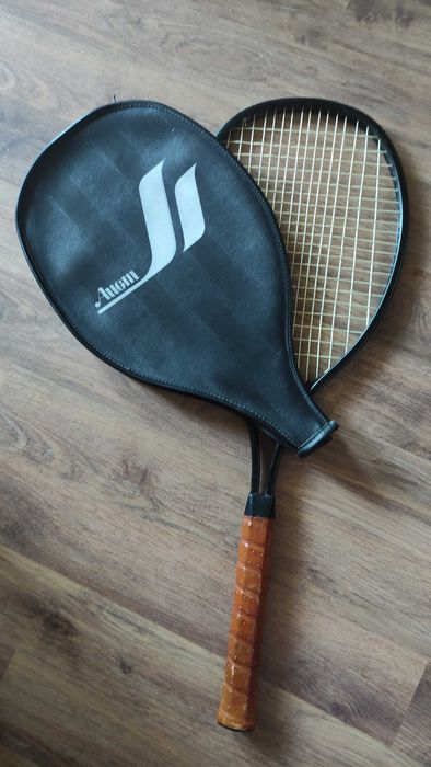 Ракетка для большого тенниса