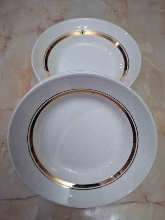 Тарелки разные советских времен