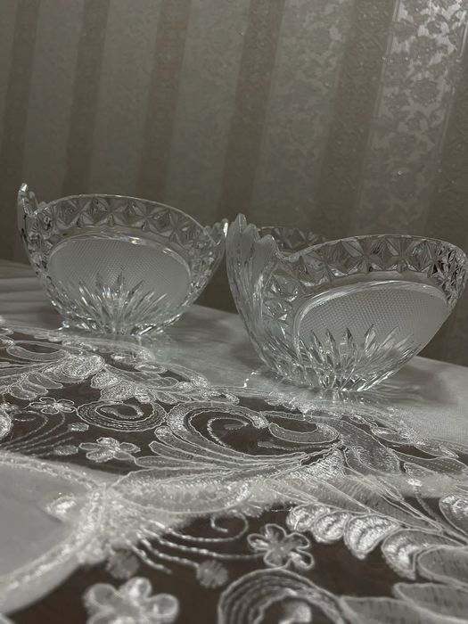 Хрустальная ваза