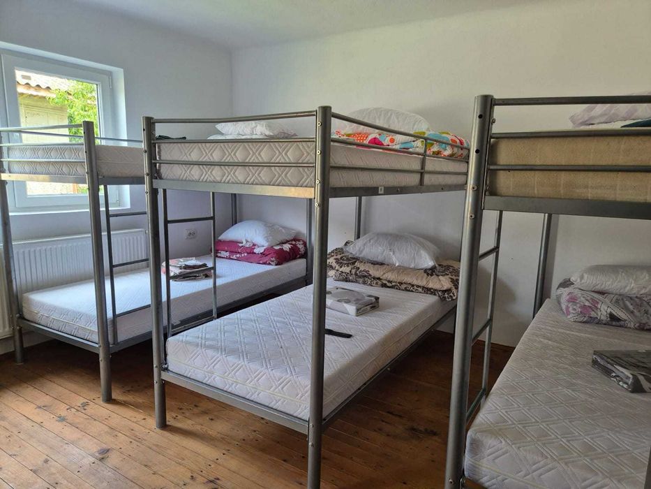 Cazare muncitori in Valea Dragului / Mihai Bravu jud Giurgiu