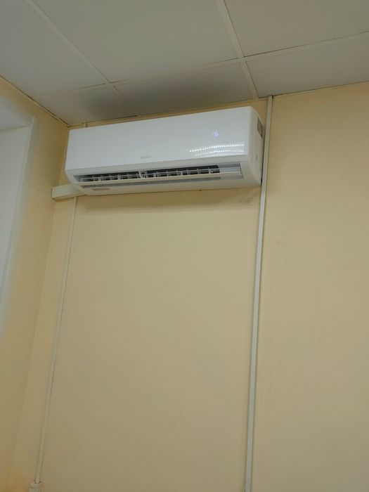 Установка кондиционера срочно Ташкент монтаж ремонт