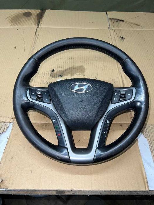Volan cu airbag si comenzi telefon pilot automat Hyundai I40 2016