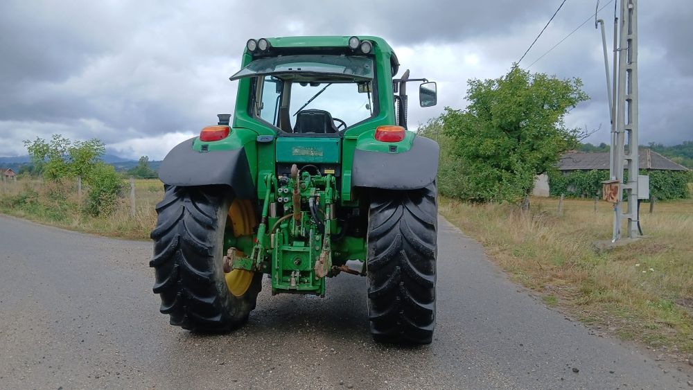Tractor John Deer 6520 cu incarcator anul 2006