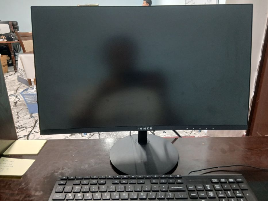 Kompyuter monitor nomi IMMER  ona plata ishlashi zo'r protsessor 64 xo