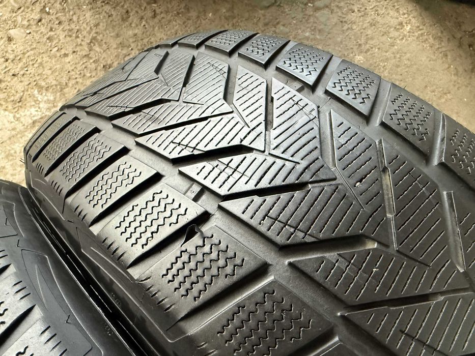 2x Anvelope Iarna 235/55 r17 - Vredestein Wintrack Extreme S