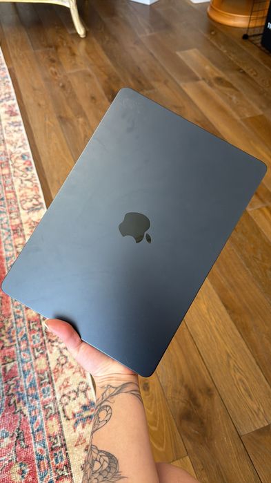 MacBook Air M2 2022 8/256