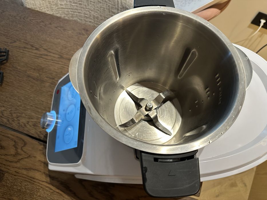 Monsieur Cuisine aparat