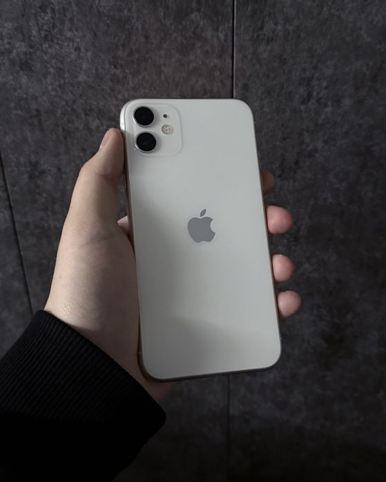 Продам Iphone 11