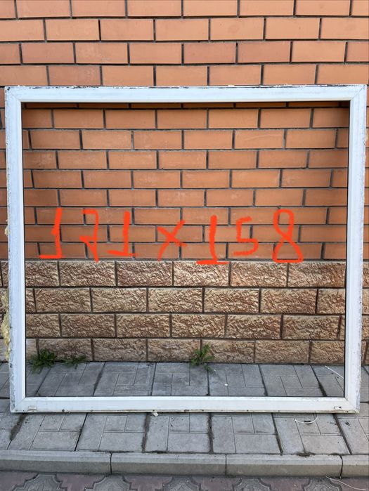 Пластиковые окна б/у