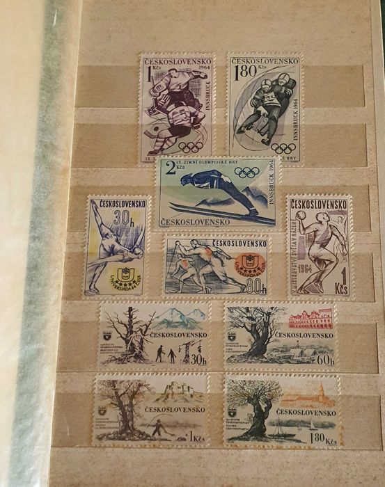 Продавам колекция от Чехословашки марки
