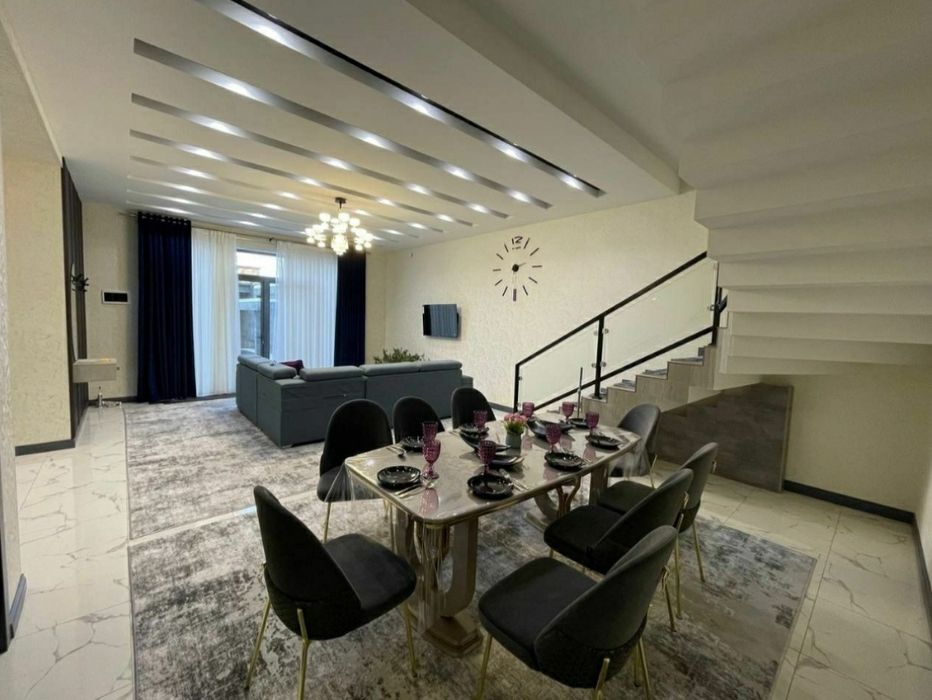 Big House коттедж